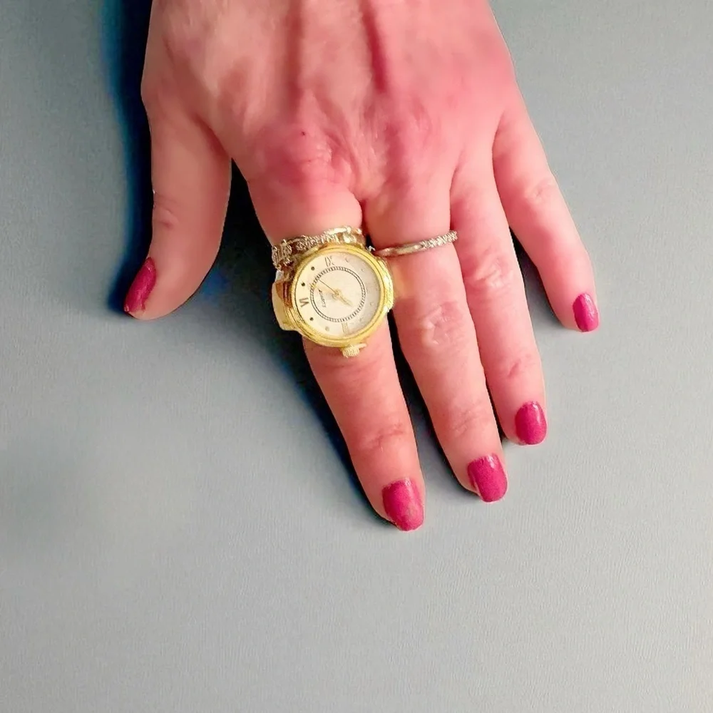 Ring Watch | NEW | Unique & Stylish Stainless Steel Stretch Band | Silv or Gold